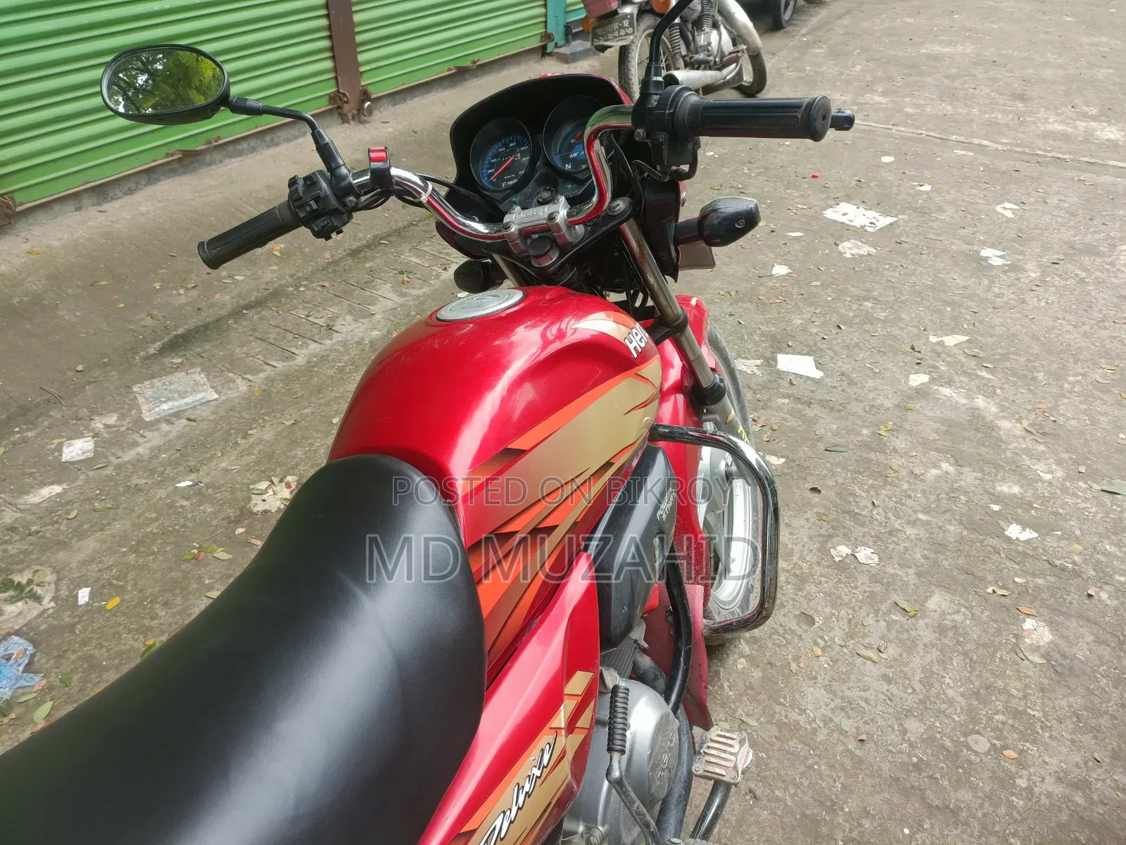 হিরো এইচএফ ডিলাক্স ২০২১ লাল