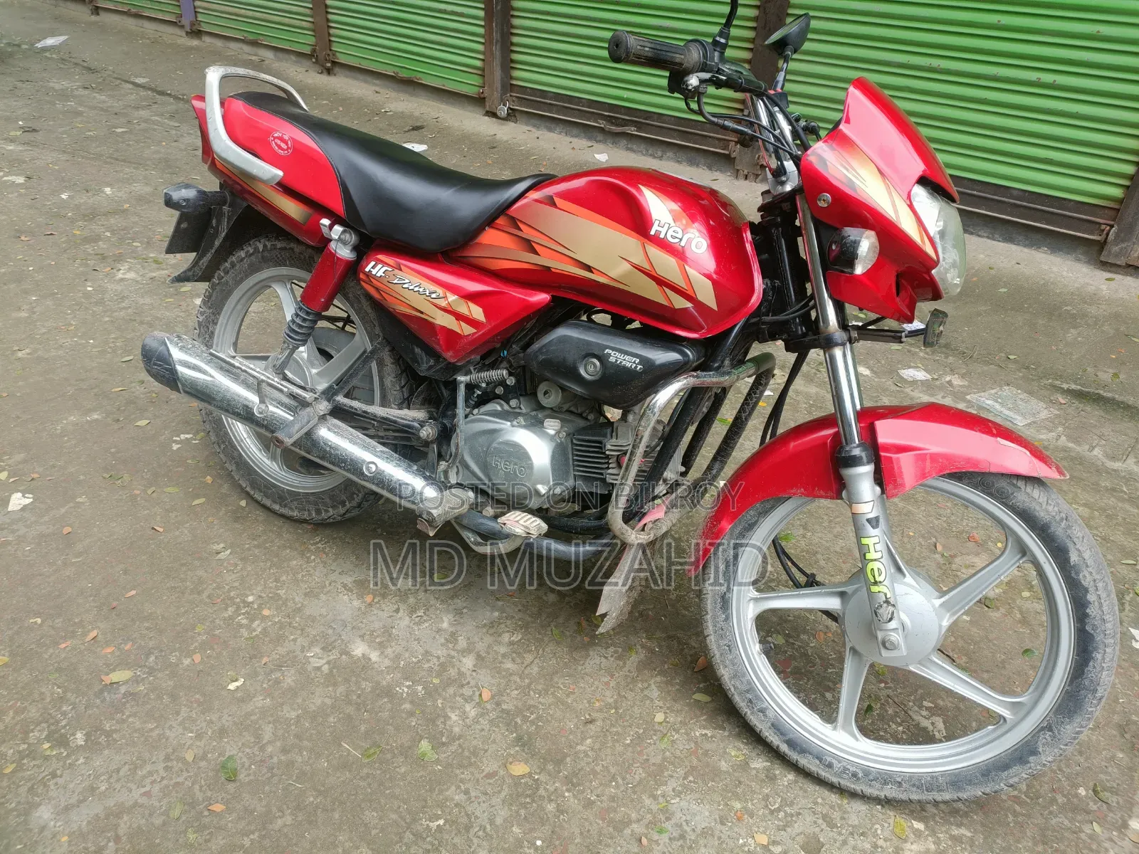 হিরো এইচএফ ডিলাক্স ২০২১ লাল