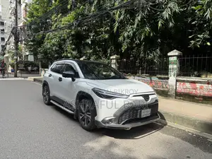 Toyota Corolla Cross 2024 Pearl