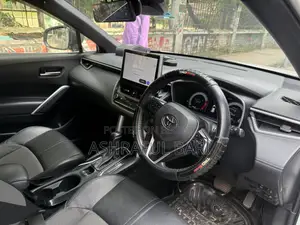 Toyota Corolla Cross 2024 Pearl