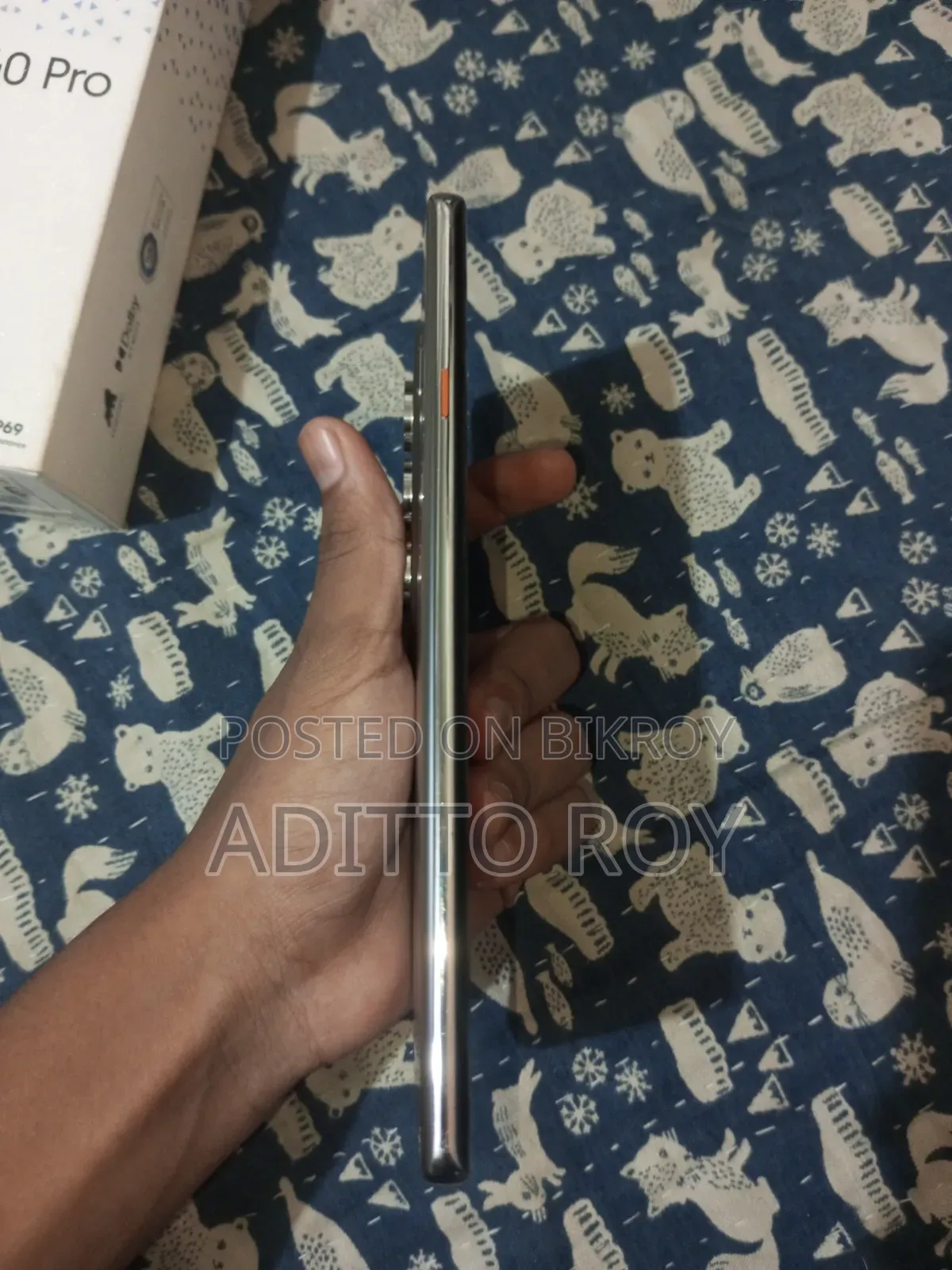 টেকনো ক্যামন ৪০ প্রো ৪জি ২৫৬ জিবি সিলভার