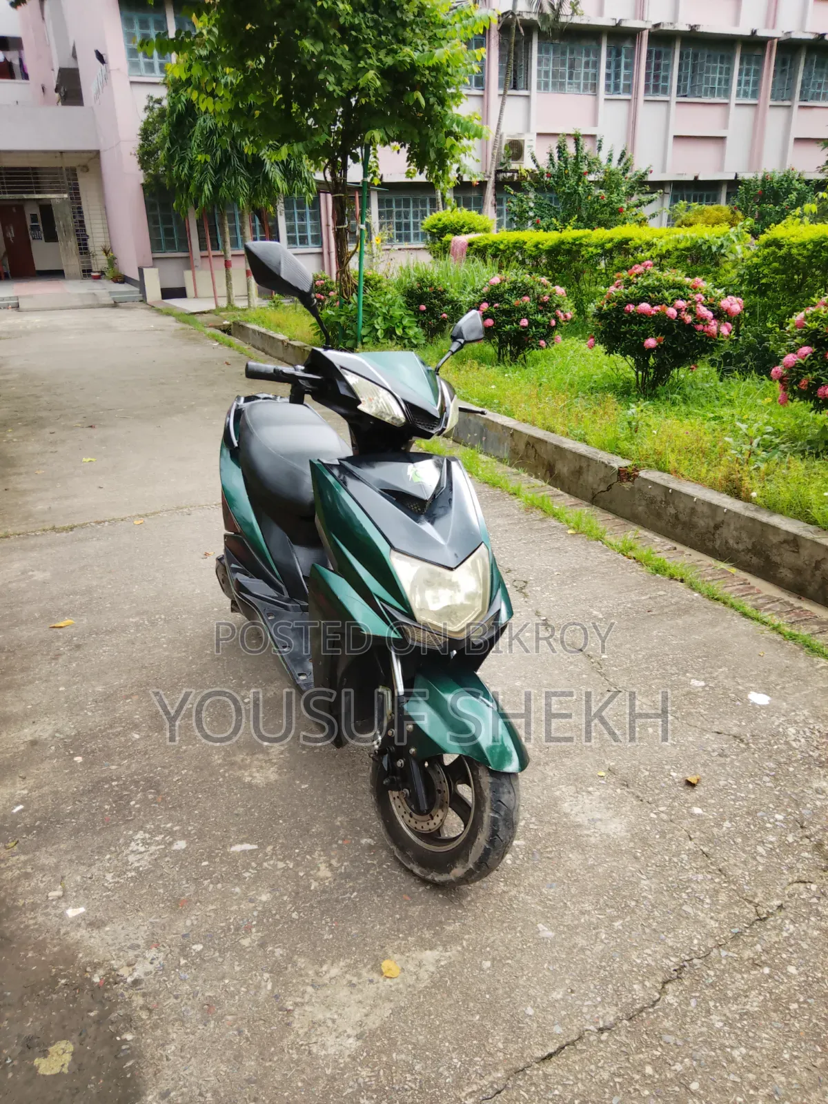 Motorcycle 2024 Green
