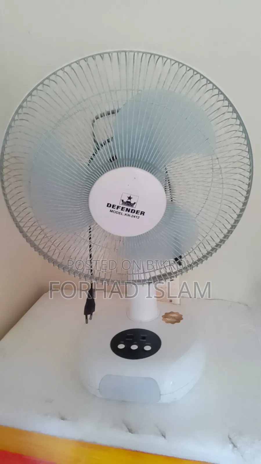 Defender Charger Fan 12''