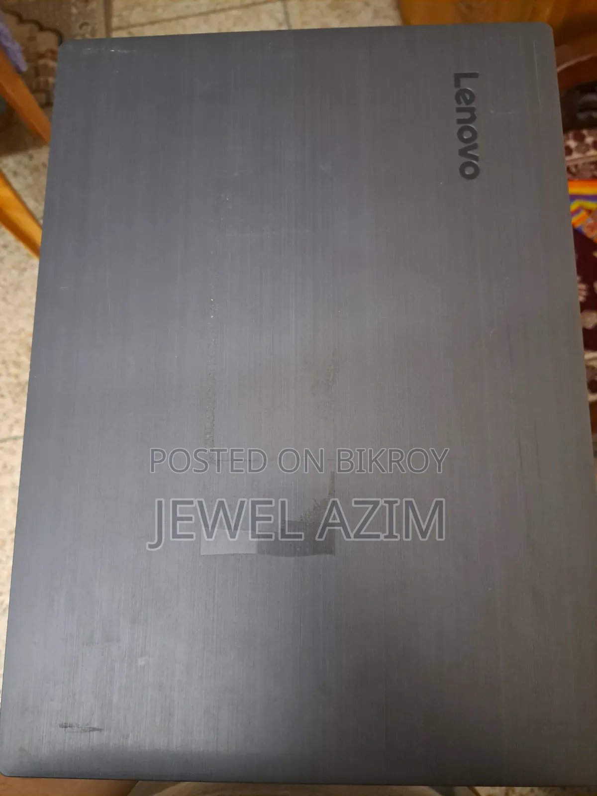 Laptop Lenovo V330 4GB Intel Core i3 1TB HDD