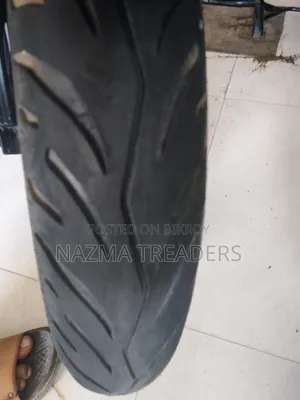 সুজুকি জিক্সার ২০২৫ কালো