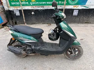 রানার স্কুটি-১১০ ২০২২ সবুজ
