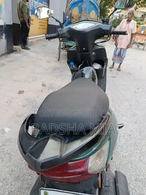 রানার স্কুটি-১১০ ২০২২ সবুজ
