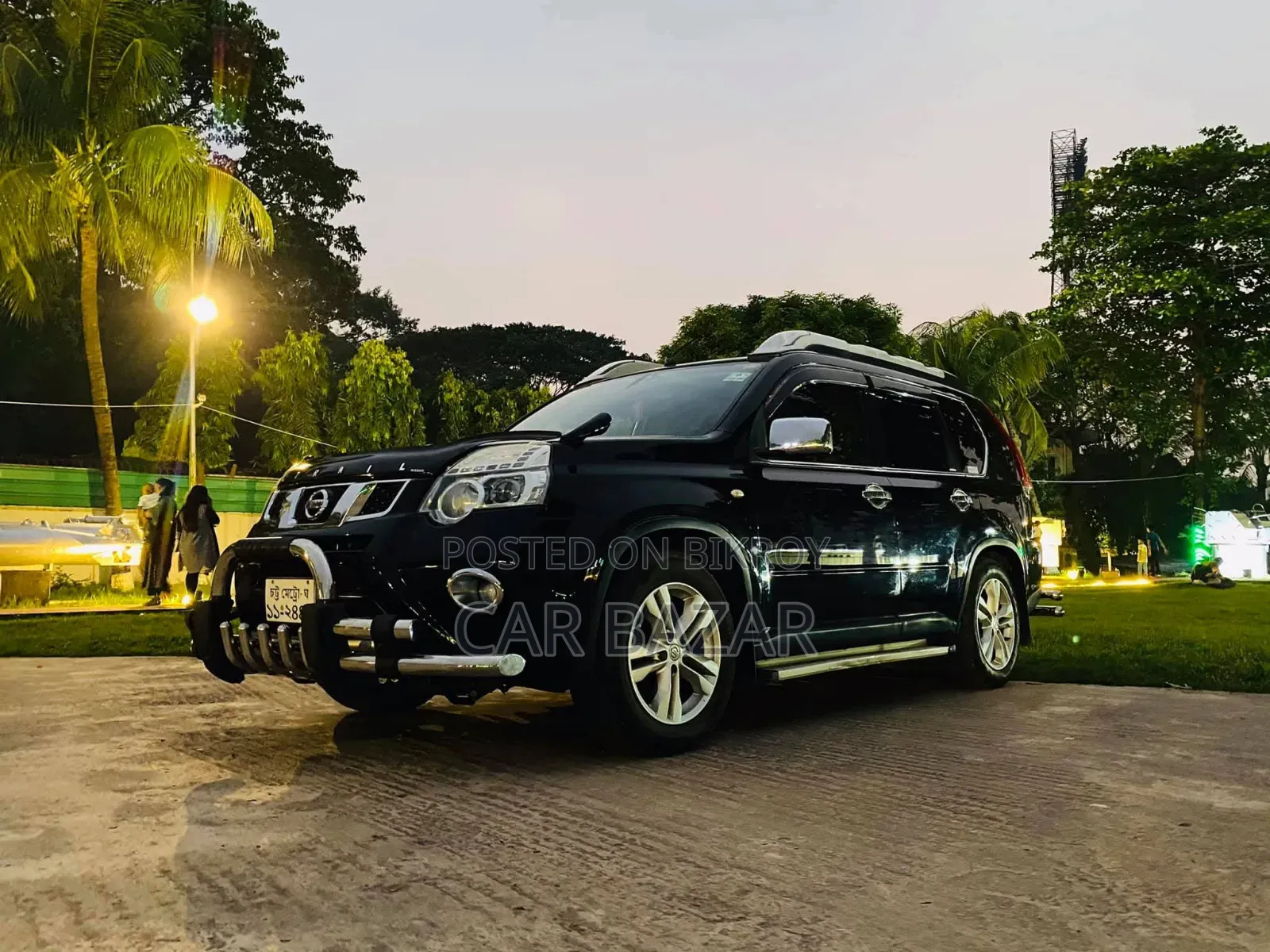 Nissan X-Trail 2.0 Petrol XE 2012 Black