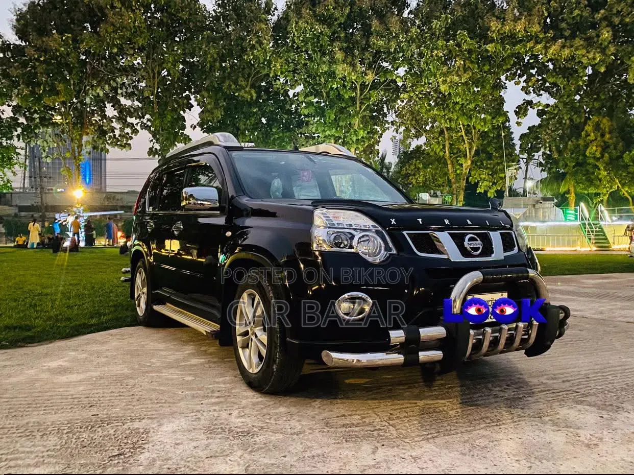 Nissan X-Trail 2.0 Petrol XE 2012 Black