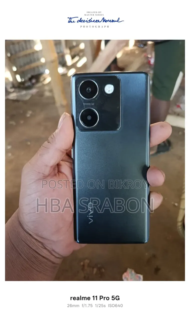 New Vivo Y300 Plus 128 GB Silver