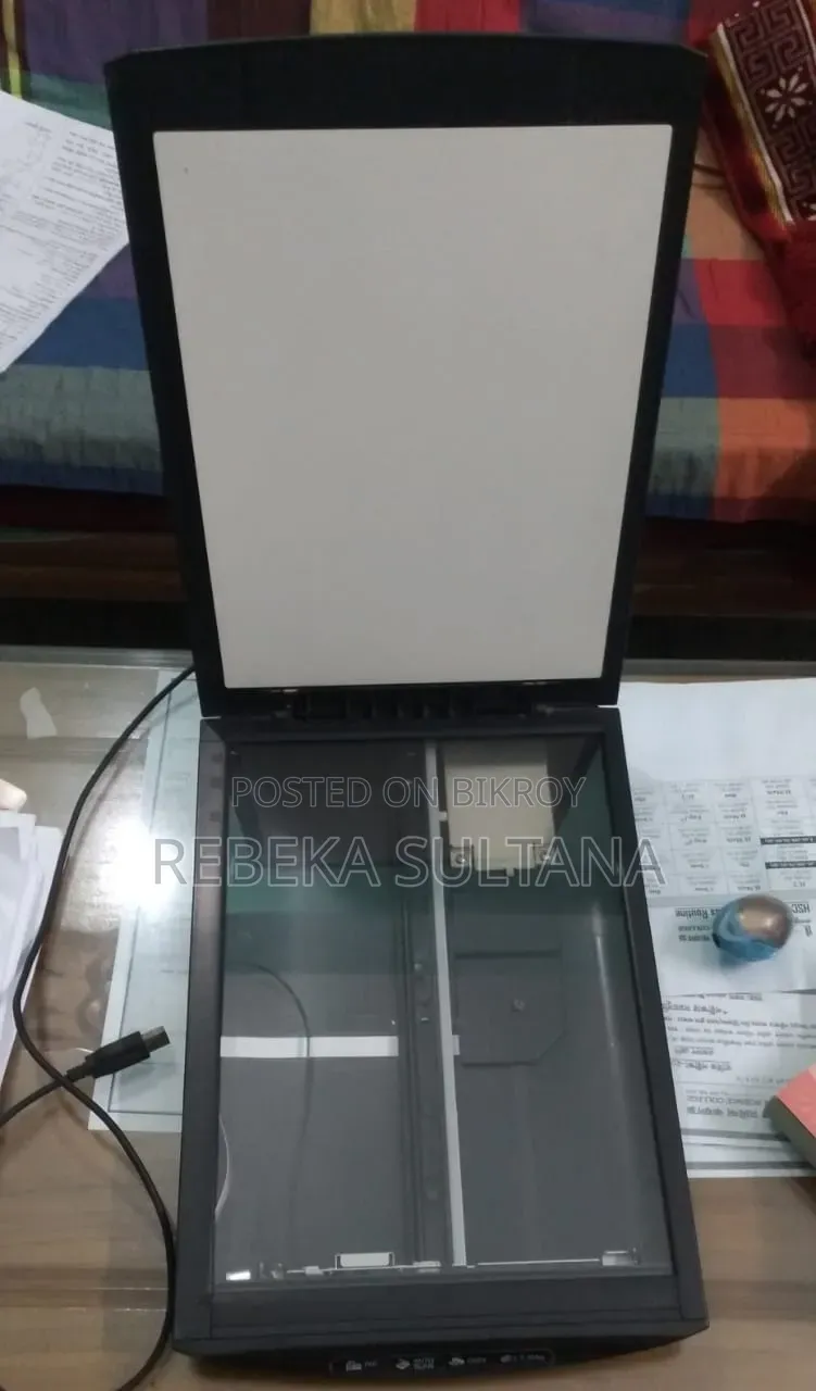 ক্যানন ক্যানোস্ক্যান এলআইডিই ১১০