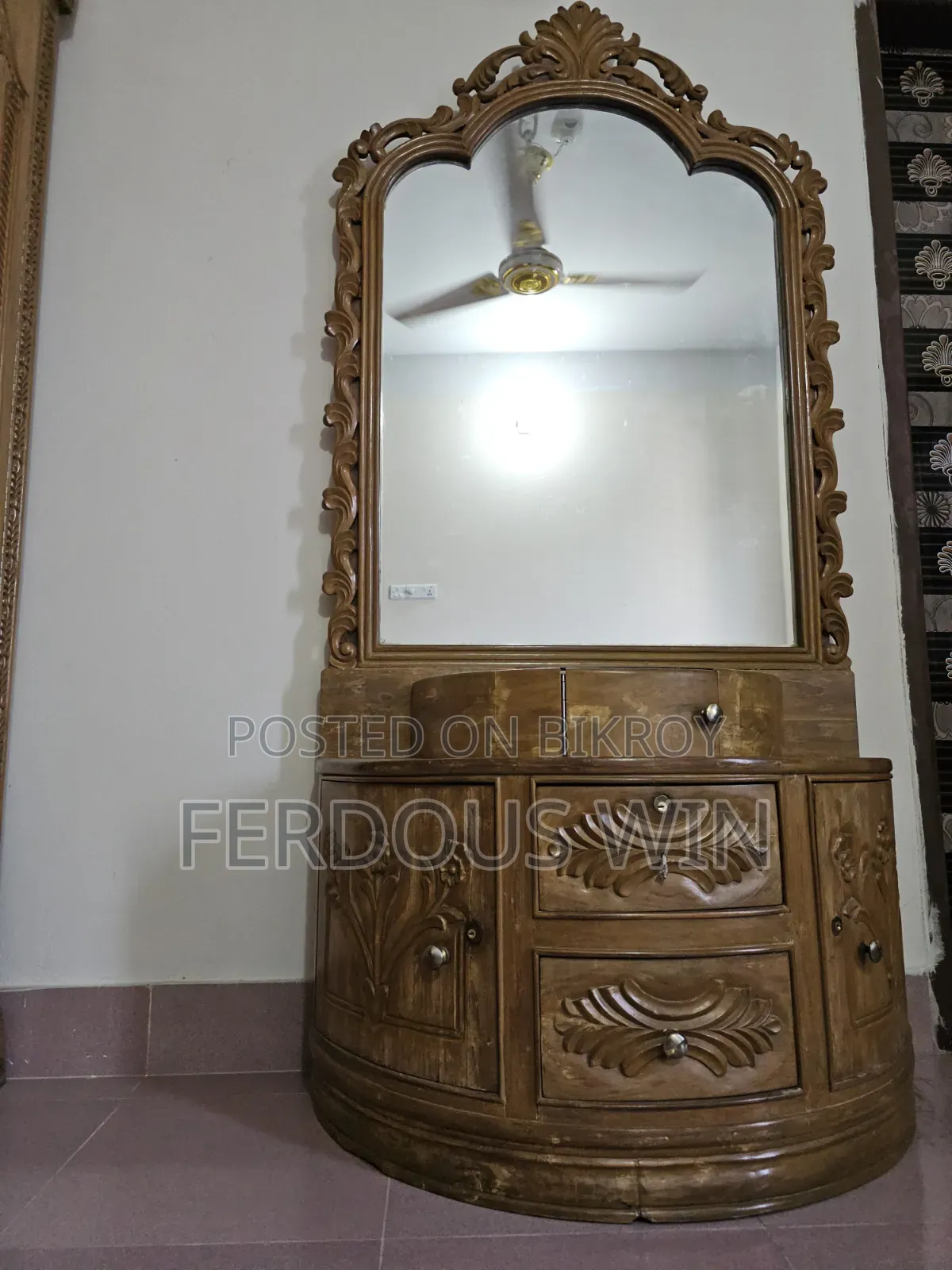 Teak Wood Dressing Table