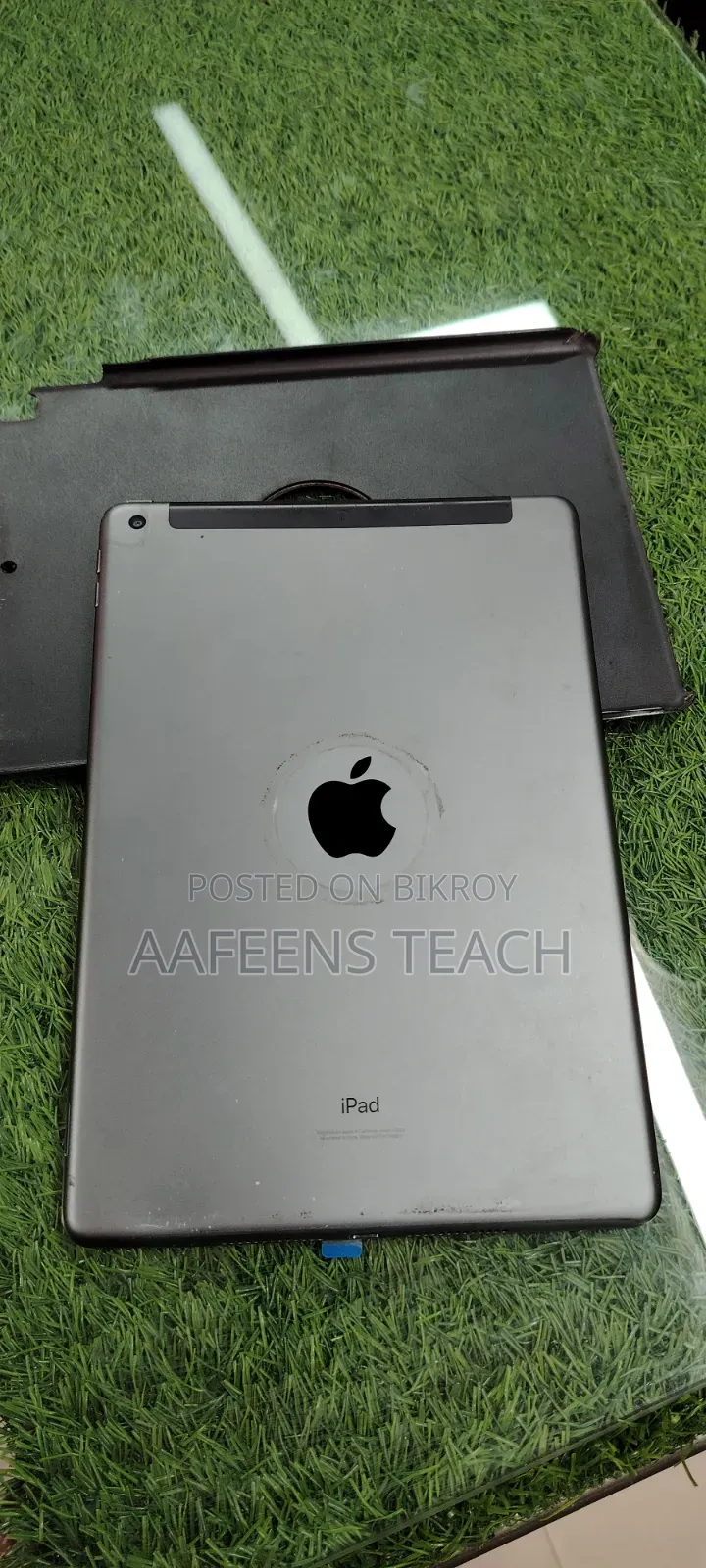 Apple iPad 10.2 (2019) 128 GB Silver