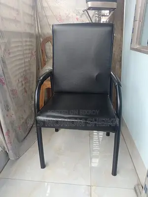 Black Colour Chair