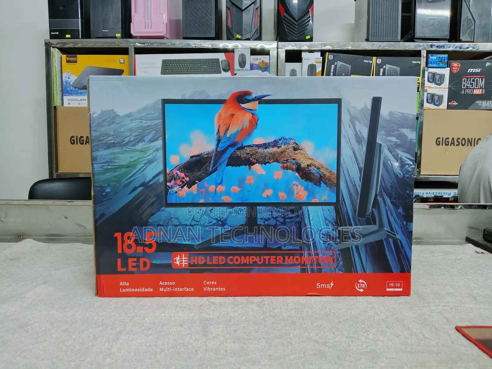 Brand New - Gigasonic RB-G185S 18.5′′ HD Wide Screen LED Monitor