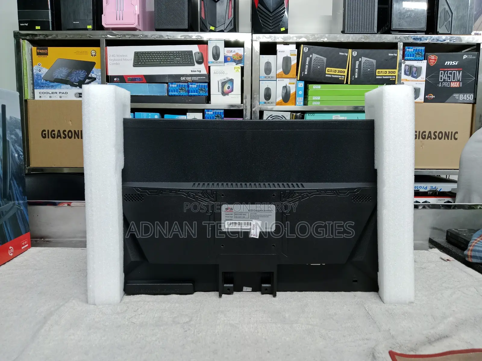 Brand New - Gigasonic RB-G185S 18.5′′ HD Wide Screen LED Monitor