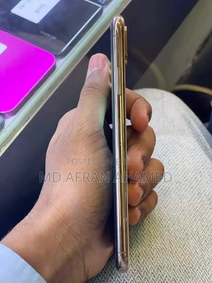 অ্যাপল আইফোন এক্সএস ম্যাক্স ২৫৬ জিবি হোয়াইট