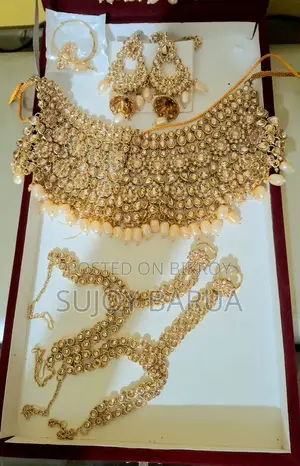 কনের বিয়ের গহনা