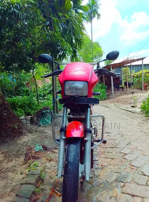 হিরো স্প্লেন্ডার প্লাস ২০১৩ রেড