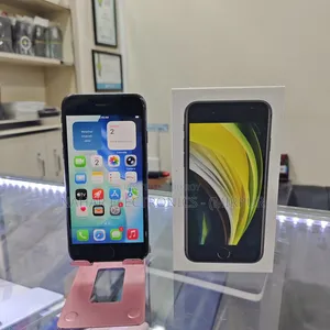 Apple iPhone SE (2022) 128 GB Black