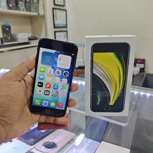 অ্যাপল আইফোন এসই (২০২২) ১২৮ জিবি ব্ল্যাক