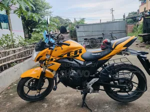 Suzuki Gixxer 2022 Yellow