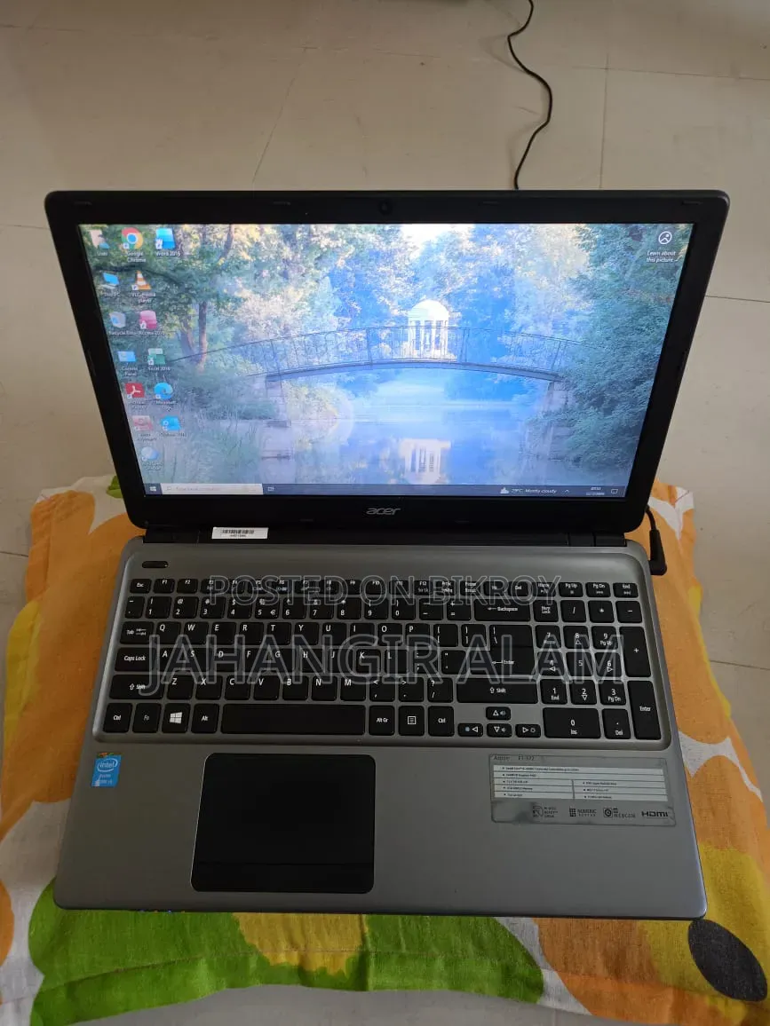 Laptop ASUS 4GB Intel Core I5 HDD 1TB