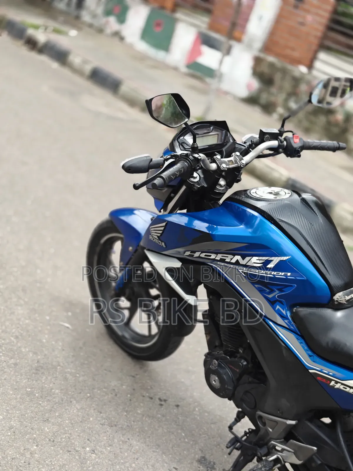 হোন্ডা হরনেট ২০১৮ ব্লু