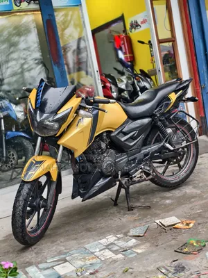 টিভিএস আপাচি আরটিআর ১৬০ টুভি ২০১৫ ইয়েলো