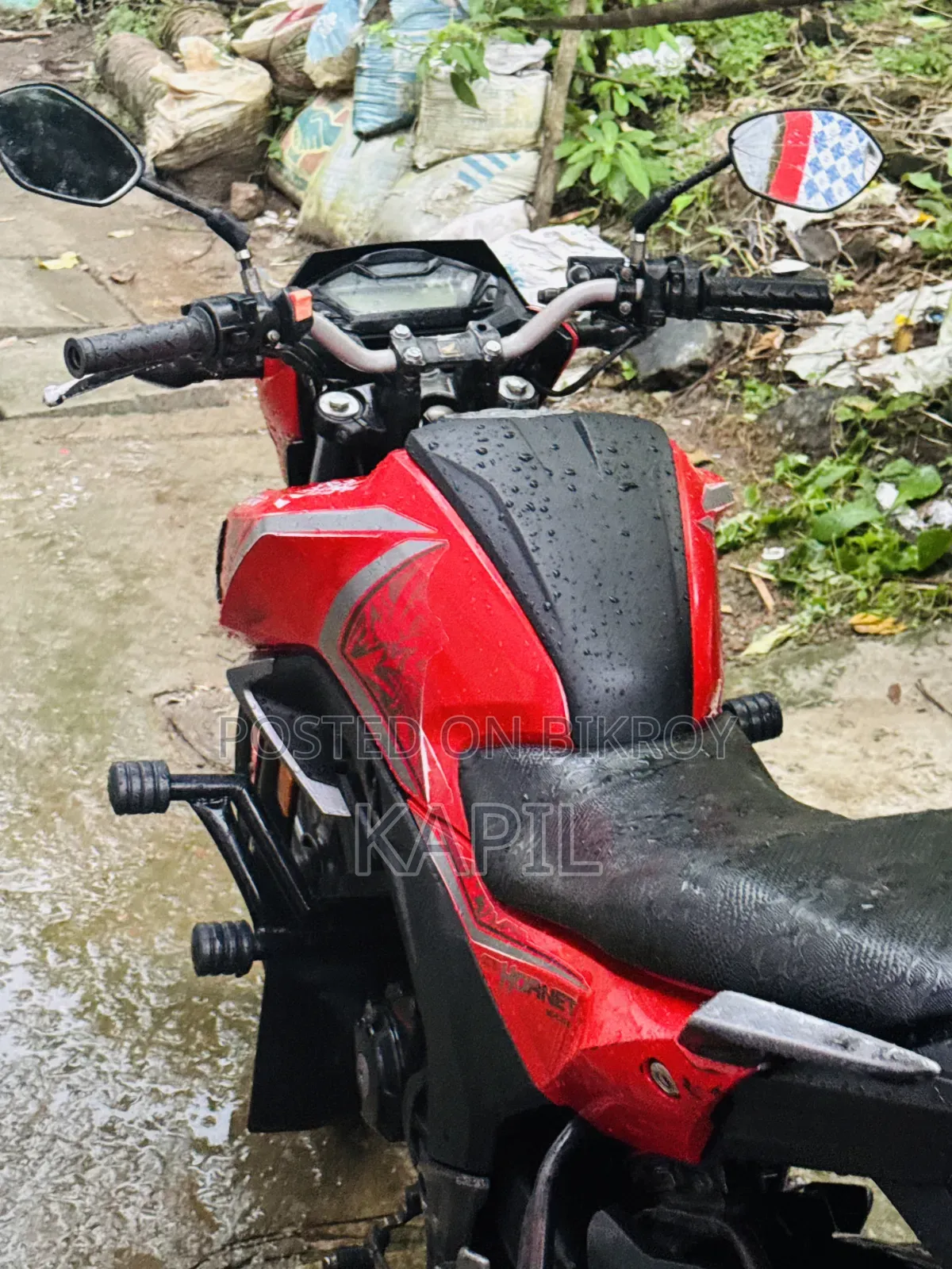 হোন্ডা হর্নেট ২০২০ লাল