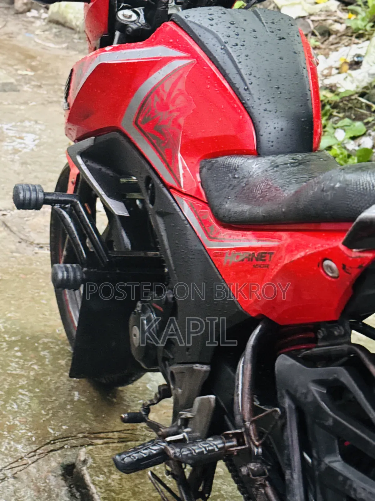 হোন্ডা হর্নেট ২০২০ লাল