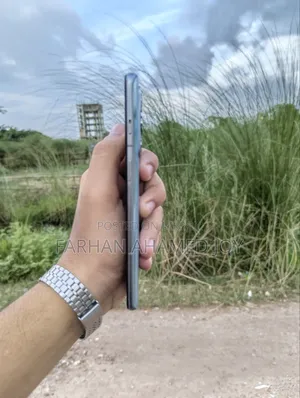 ওয়ানপ্লাস ৯আরটি ৫জি ২৫৬ জিবি সিলভার