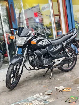 রানার বুলেট ১০০ ২০২১ কালো