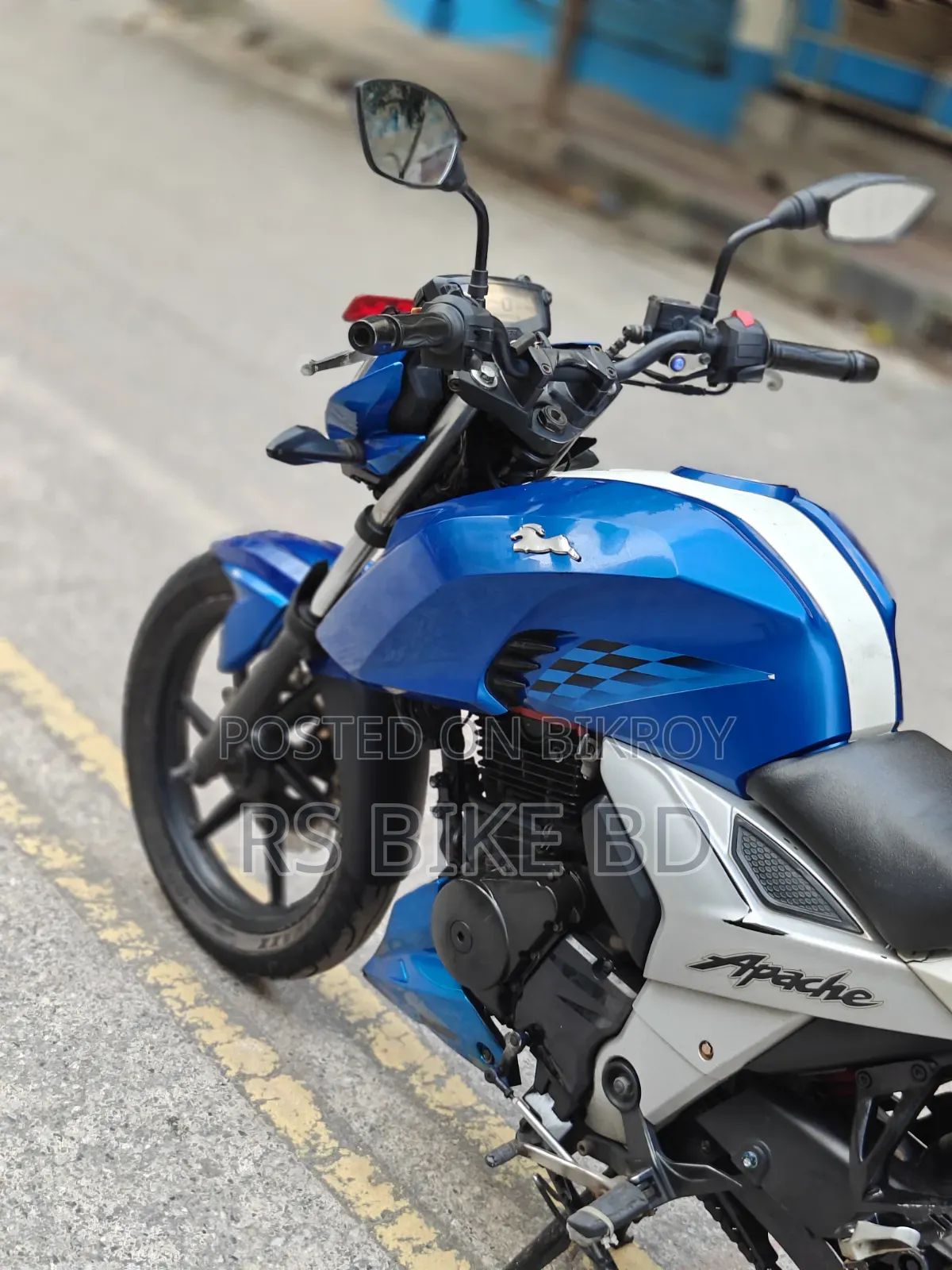 TVS Apache 160 4V 2021 Blue