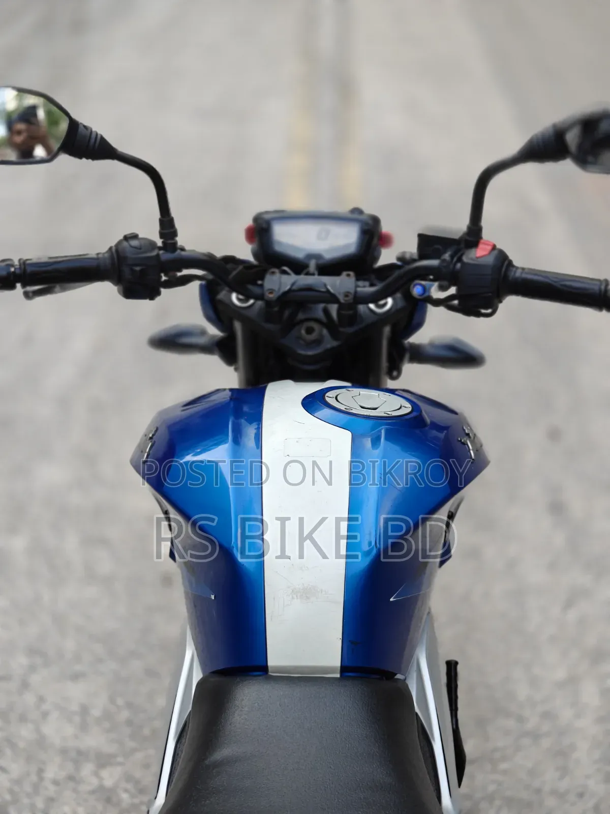 TVS Apache 160 4V 2021 Blue
