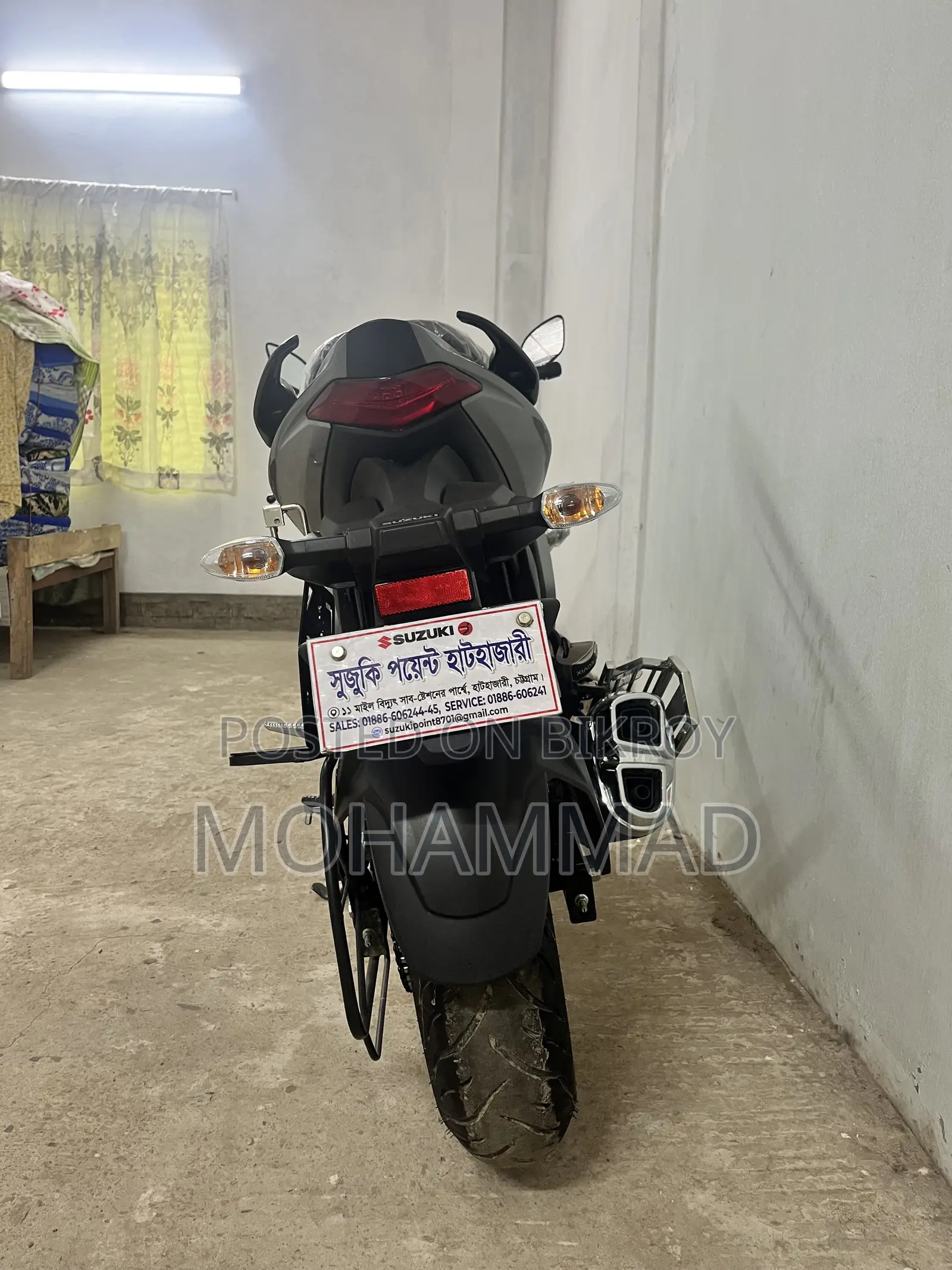 নিউ সুজুকি জিক্সার এসএফ ২৫০ ২০২৬ গ্রে