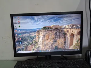 Desktop Computer Gigabyte 8GB Intel Pentium SSD 128GB