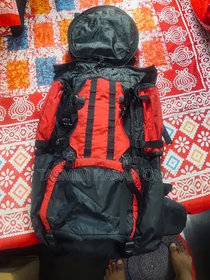 ট্রাভেল ব্যাগ