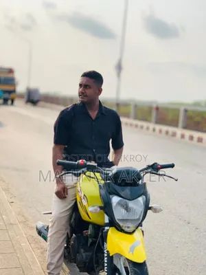 ইয়ামাহা ফেজার ভি১ ২০১১ হলুদ