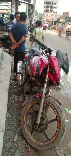 হিরো হাংক ২০১৪ রেড