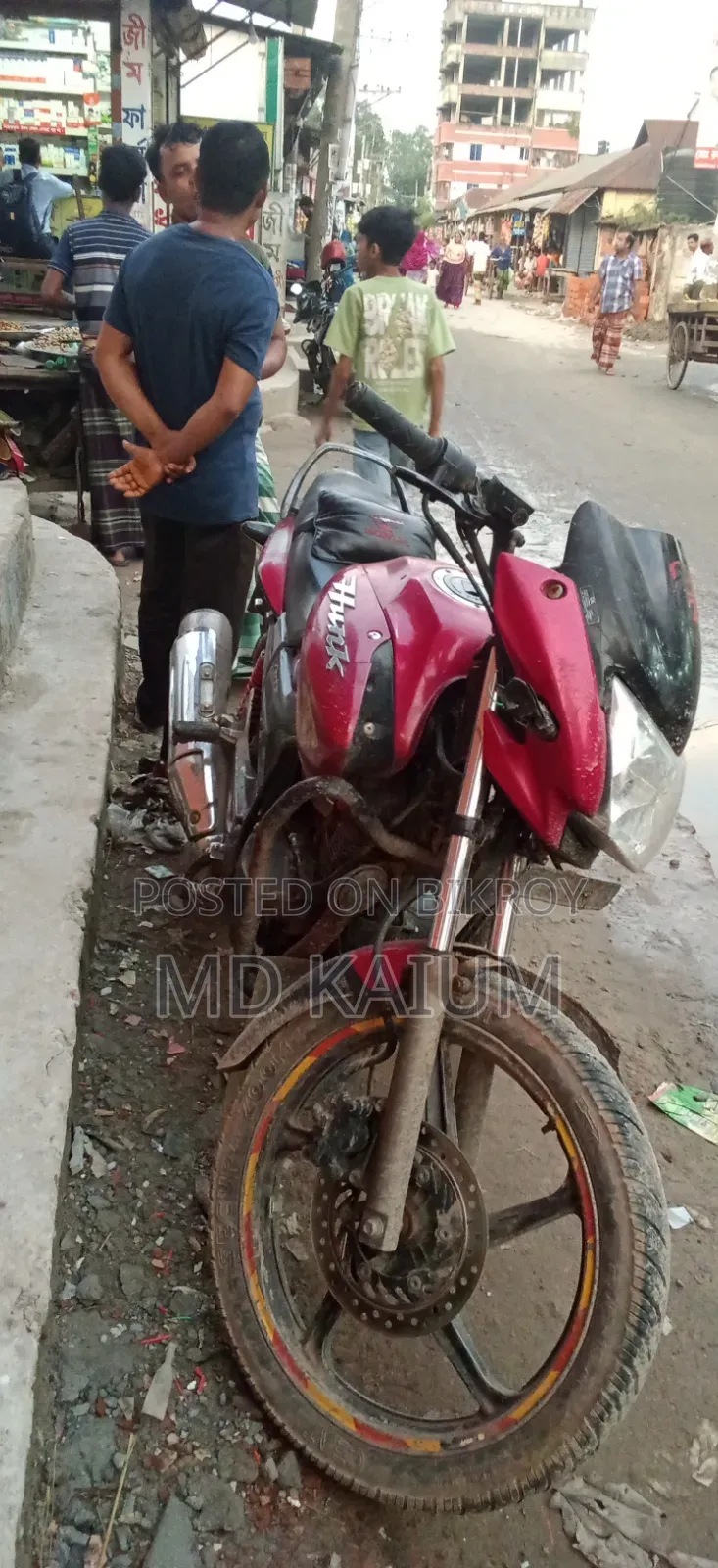 হিরো হাংক ২০১৪ রেড