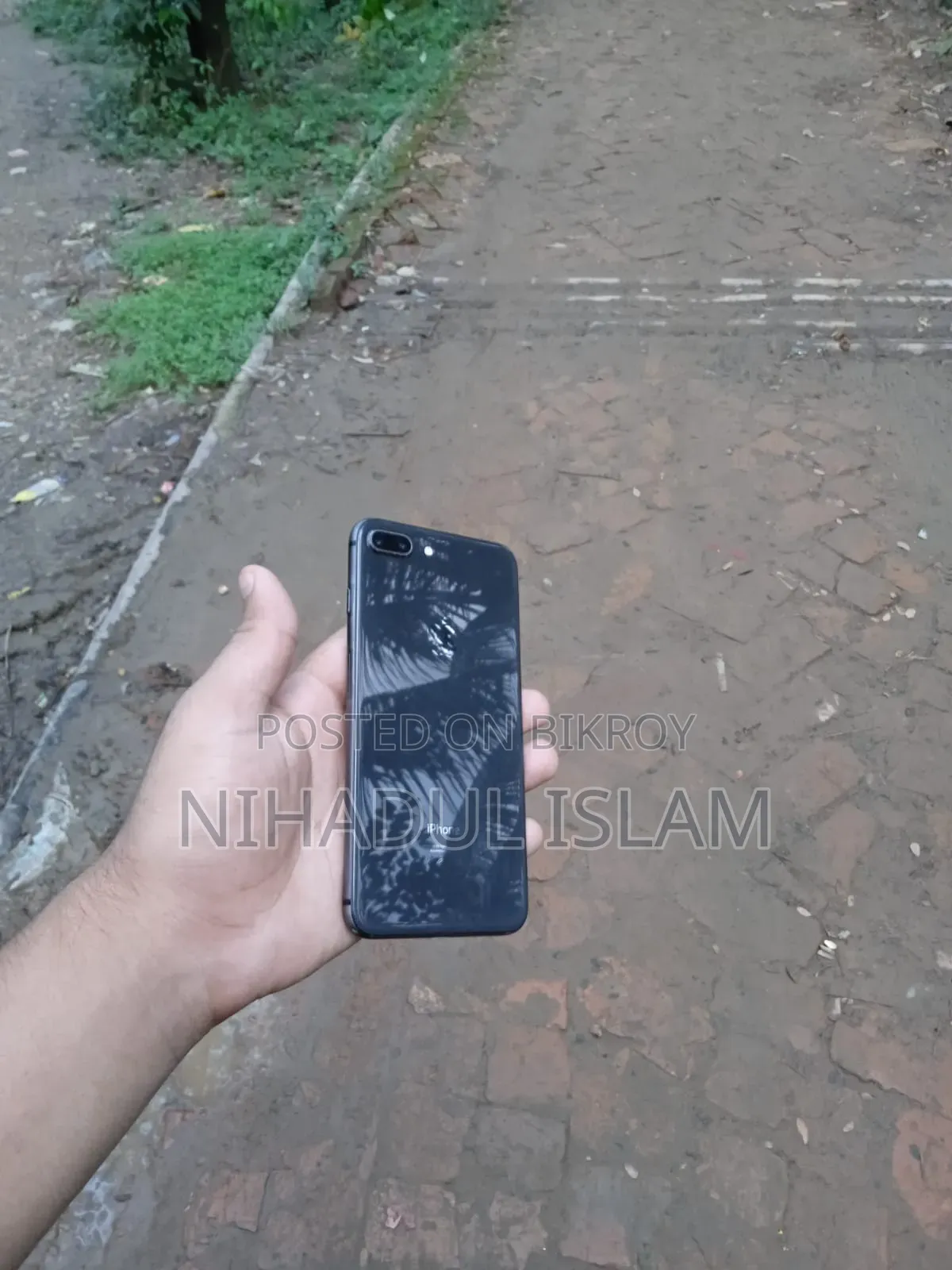 Apple iPhone 8 Plus 64 GB Black