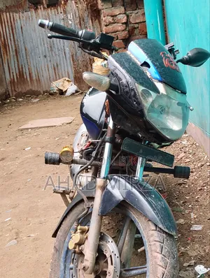 TVS Apache 180 RTR 2010