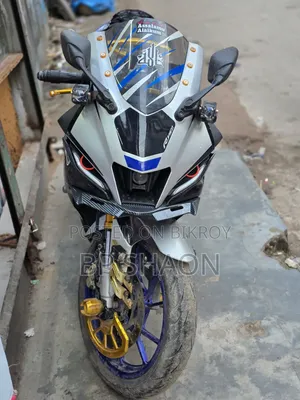 Yamaha R15M 2023