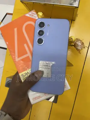 Tecno Spark 40 Pro 128 GB Purple