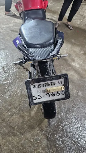 বাজাজ পালসার এনএস ১৬০ ২০১৬ অরেঞ্জ