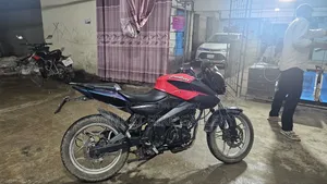 বাজাজ পালসার এনএস ১৬০ ২০১৬ অরেঞ্জ