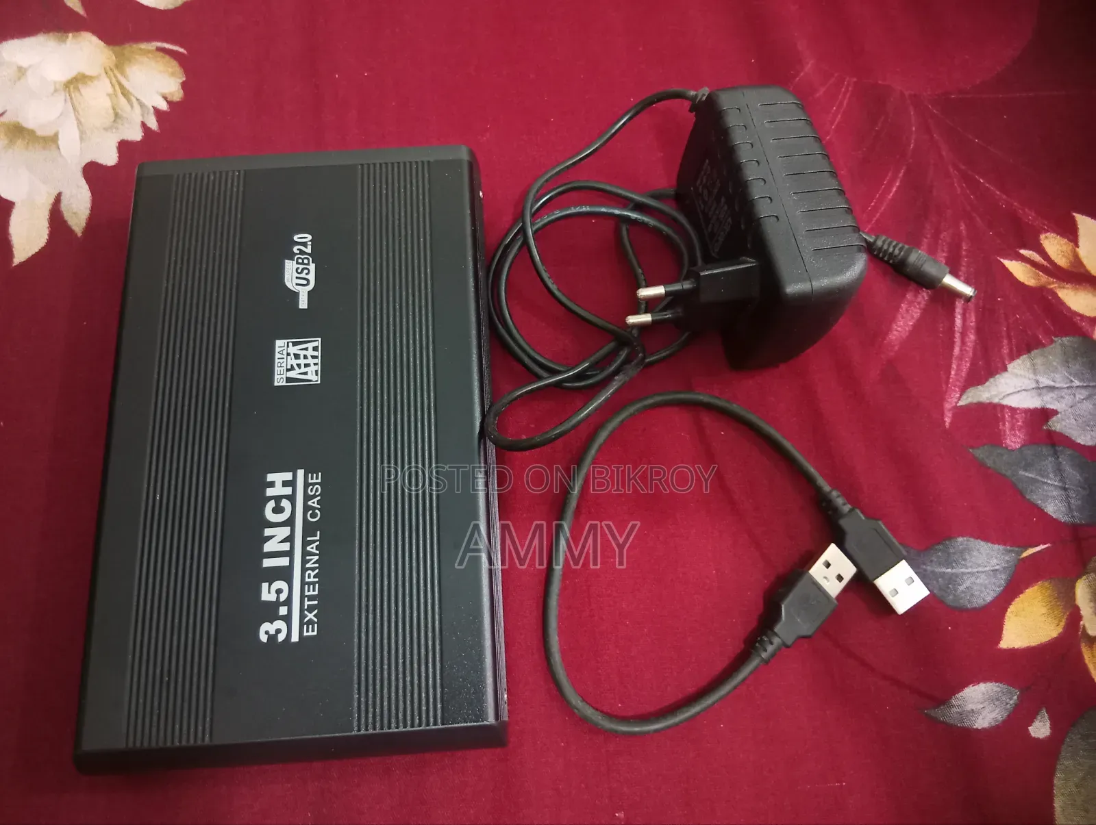 তোশিবা ১টিবি ডেস্কটপ এইচডিডি (DT01ACA100) + ৩.৫" ইউএসবি এক্সটার্নাল এনক্লোজার