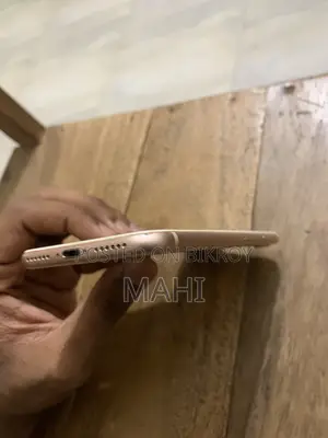 অ্যাপল আইফোন ৮ ৬৪ জিবি