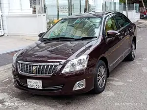 টয়োটা প্রমিও ১.৫ এফডব্লিউডি ২০১৫ মেরুন
